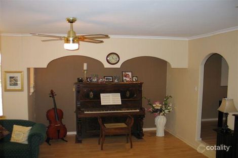 Property photo of 2 Leyte Drive Surrey Downs SA 5126