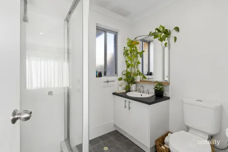 Property photo of 8 Tickner Parade Ellenbrook WA 6069