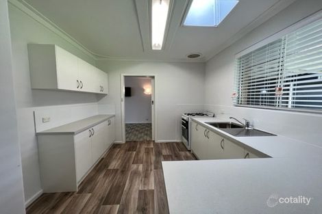 23 Margery Rd, High Wycombe, WA 6057