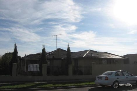 Property photo of 15 Matthews Road Bentleigh East VIC 3165