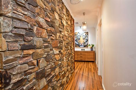 Property photo of 17 Tonbridge Circle Derrimut VIC 3026