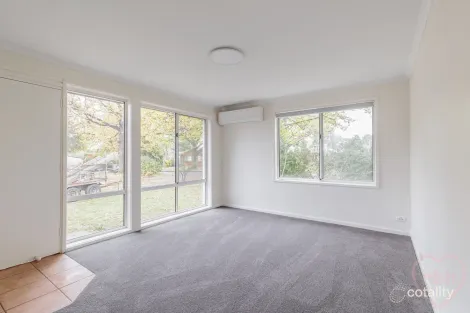 Property photo of 9 Dickinson Street Watson ACT 2602