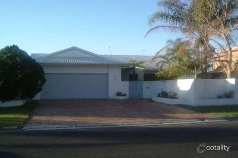 19 Drayton Tce, Mermaid Waters, QLD 4218