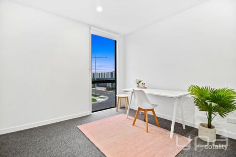 Property photo of 39 Kenswick Street Point Cook VIC 3030