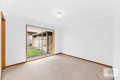 Property photo of 116 Southwell Avenue Newborough VIC 3825