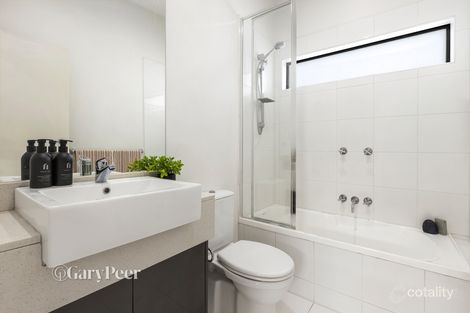 Property photo of 10/321 Orrong Road St Kilda East VIC 3183
