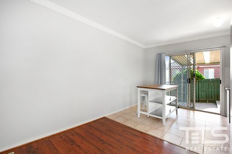 Property photo of 4/29 Rokewood Crescent Meadow Heights VIC 3048