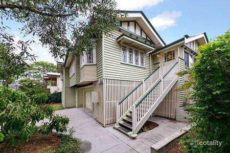 84 School Rd, Yeronga, QLD 4104