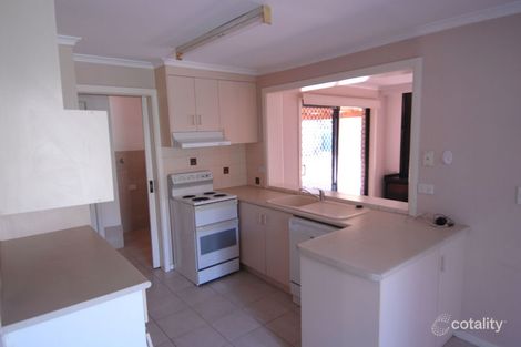 Property photo of 12 Johnston Crescent Deniliquin NSW 2710