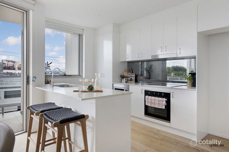 204/51 Peerless Ave, Mermaid Beach, QLD 4218