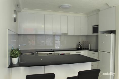 Property photo of 4/35 Broadbeach Boulevard Broadbeach QLD 4218