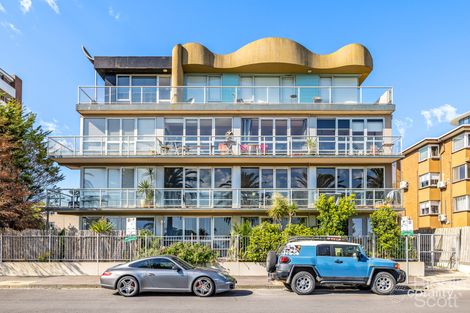 20/4 Alfred Sq, St Kilda, VIC 3182