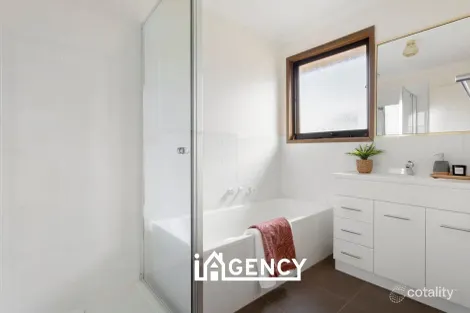 Property photo of 1/21 Maple Street Mount Waverley VIC 3149