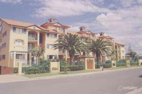 Property photo of 31/112-116 Surf Parade Broadbeach QLD 4218