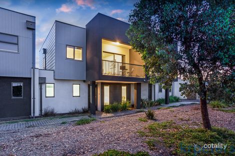 5 Sable Cct, Officer, VIC 3809