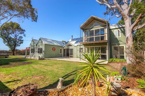 8 Burden Pl, Paynesville, VIC 3880