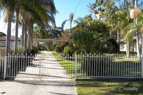 Property photo of 13 Marine Parade Rocky Point NSW 2259