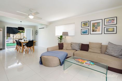 Property photo of 23 Ham Road Mansfield QLD 4122