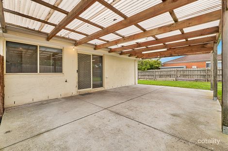 Property photo of 8 Andre Court Cranbourne West VIC 3977