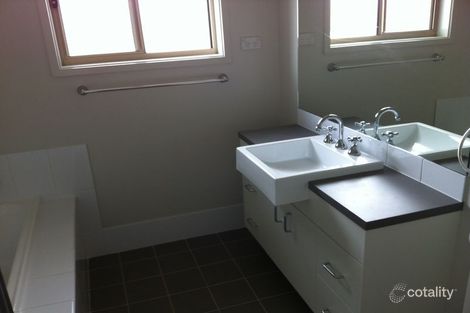 Property photo of 7 Kelly Place Goulburn NSW 2580