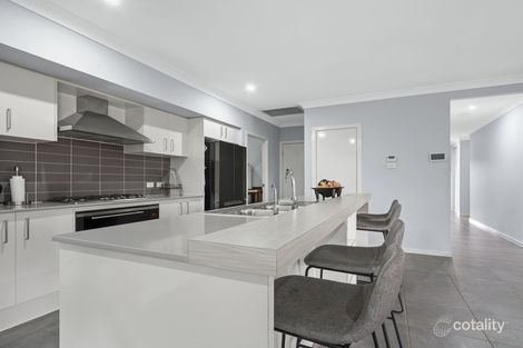 Property photo of 26 Dowie Drive Claymore NSW 2559