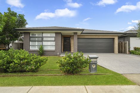 Property photo of 26 Dowie Drive Claymore NSW 2559