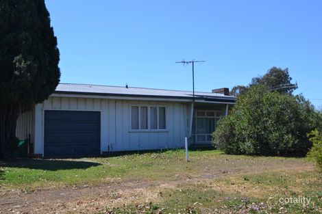 Property photo of 96 Beale Street Oakey QLD 4401