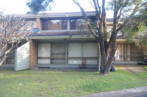 Property photo of 27/22 Chifley Drive Raymond Terrace NSW 2324