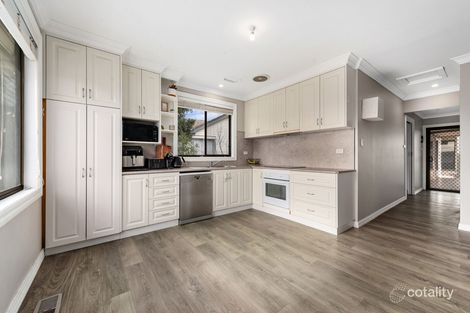 Property photo of 33 Newman Crescent Traralgon VIC 3844
