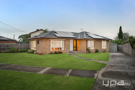 Property photo of 3 Cornwall Close Gladstone Park VIC 3043