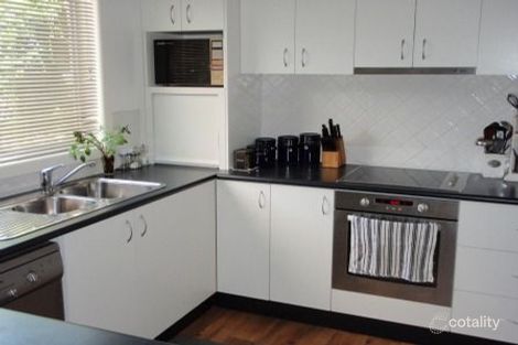 Property photo of 187 Pine Street Hay NSW 2711