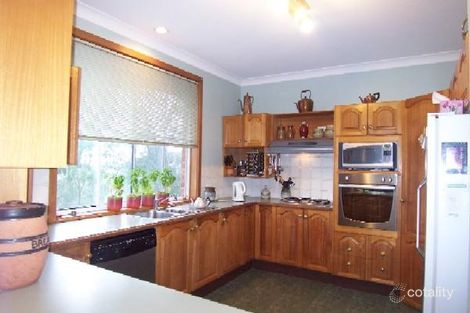 Property photo of 27 Alpha Close Eleebana NSW 2282