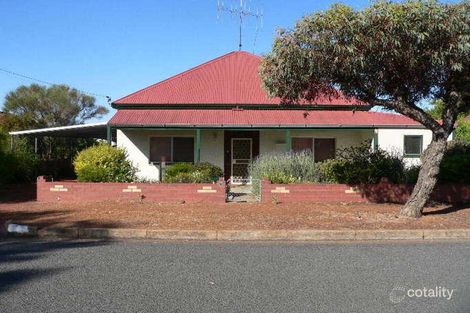 Property photo of 52 Richardson Street Katanning WA 6317