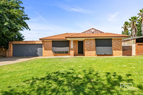 28 Kimba Dr, Glenfield Park, NSW 2650