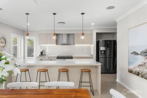 Property photo of 42 Poloni Place Wellington Point QLD 4160