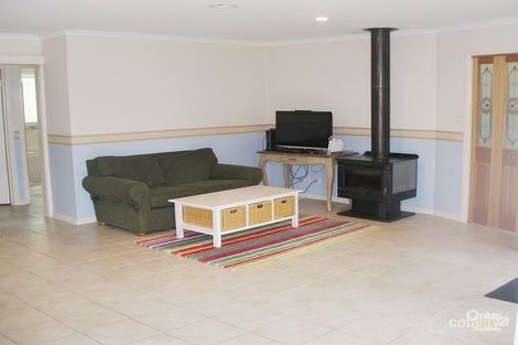 Property photo of 7 Gomms Road Somerville VIC 3912