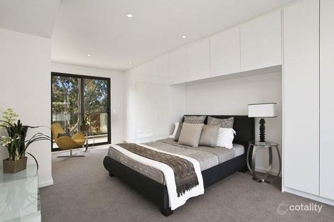 Property photo of 2/21-23 Myrtle Street Botany NSW 2019