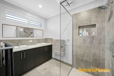 Property photo of 5 Ohagan Place Bacchus Marsh VIC 3340