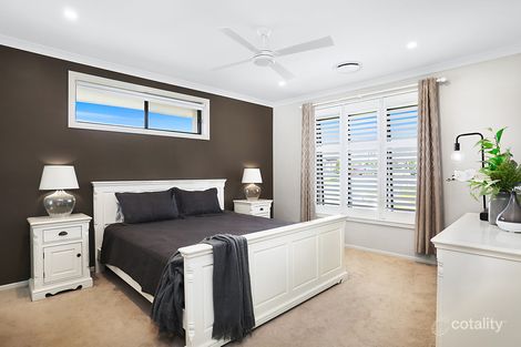 Property photo of 2 Siltstone Avenue Horsley NSW 2530