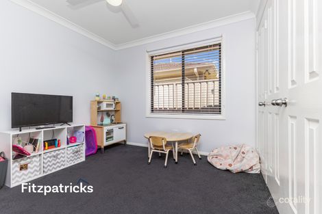 Property photo of 32 Mima Street Glenfield Park NSW 2650