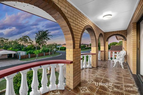 5 Sherborne St, Carindale, QLD 4152