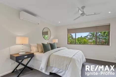 Property photo of 9 Gertrude McLeod Crescent Middle Park QLD 4074