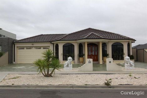 Property photo of 3 Eaglehawk Circuit Cairnlea VIC 3023