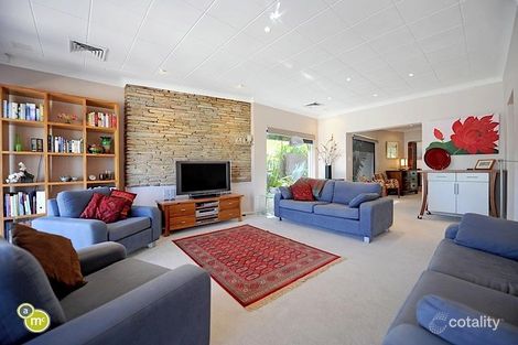 Property photo of 30 Roscommon Road Floreat WA 6014