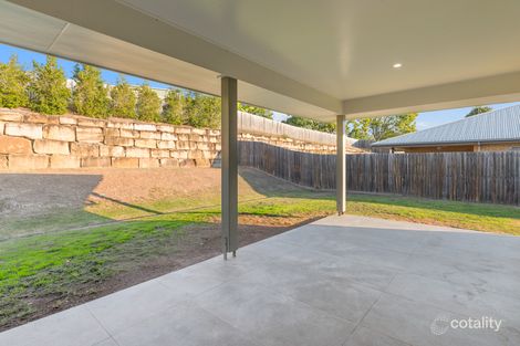Property photo of 7 Sunburst Place Southside QLD 4570