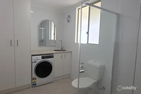 Property photo of 5/16 Dewar Way Ledge Point WA 6043