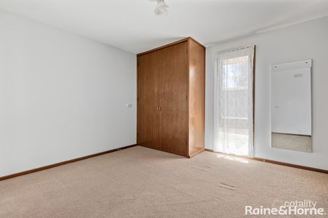 Property photo of 24 Ennis Way Mitchell NSW 2795