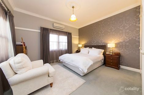 Property photo of 2 Field Street Bentleigh VIC 3204