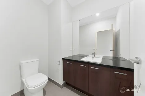 Property photo of 32 Arcturus Drive Kalkallo VIC 3064