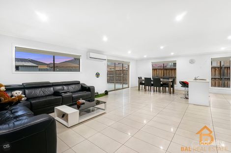 Property photo of 33 Safari Drive Tarneit VIC 3029